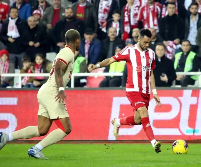 Süper Lig: D.G. Sivasspor: 1 - Galatasaray: 2 (İlk yarı) Süper Lig: D.G. Sivasspor: 1 - Galatasaray: 2 (İlk yarı)