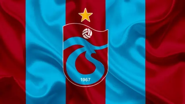 Trabzonspor'dan Zekeriya Alp'in açıklamalarına sert tepki: Becerebildikleri tek şey satmaktır Trabzonspor'dan Zekeriya Alp'in açıklamalarına sert tepki: Becerebildikleri tek şey satmaktır
