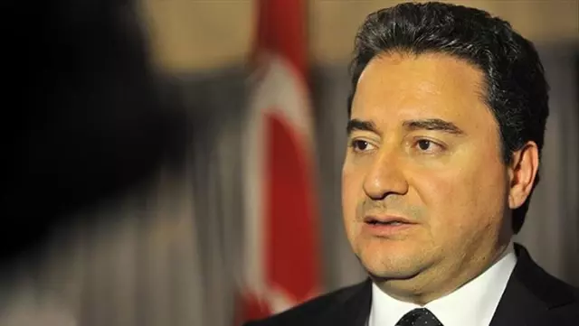 Ali Babacan'ın kuracağı partinin kurucular kurulu listesi kamuoyuna sızdı Ali Babacan'ın kuracağı partinin kurucular kurulu listesi kamuoyuna sızdı
