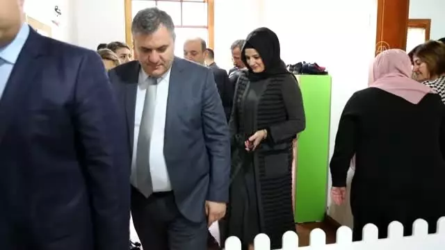 Çubuk Kaymakamı Keleş ve Belediye Başkanı Demirbaş'dan ADEM ve huzurevine ziyaret Çubuk Kaymakamı Keleş ve Belediye Başkanı Demirbaş'dan ADEM ve huzurevine ziyaret