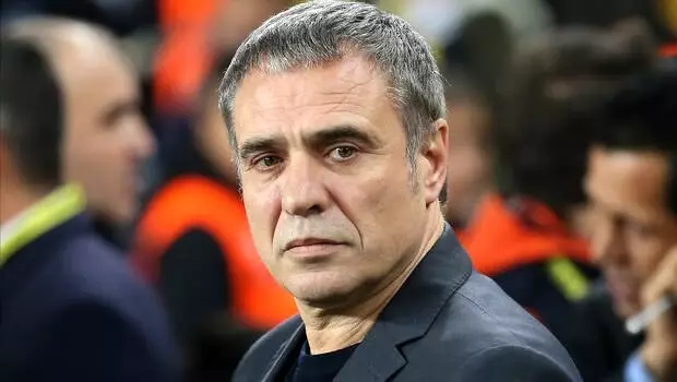 Ersun Yanal, Fenerbahçe'den ayrıldıktan sonra Ali Koç'a sitem etti! Ersun Yanal, Fenerbahçe'den ayrıldıktan sonra Ali Koç'a sitem etti!