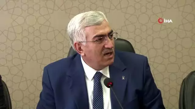 İyi Parti meclis üyeleri Ak Parti'ye geçti İyi Parti meclis üyeleri Ak Parti'ye geçti