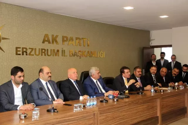 İYİ Parti'den istifa eden meclis üyeleri, AK Parti'ye geçiş yaptı İYİ Parti'den istifa eden meclis üyeleri, AK Parti'ye geçiş yaptı
