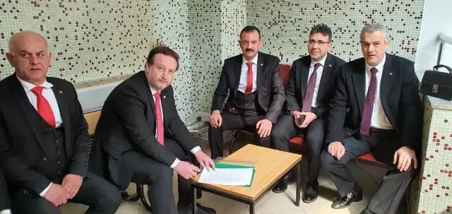 Karesi'den Cumhurbaşkanı Erdoğan'a destek Karesi'den Cumhurbaşkanı Erdoğan'a destek