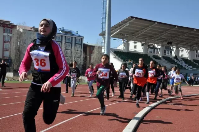 Kars'ta sporculara zor anlar yaşatan seçmeler Kars'ta sporculara zor anlar yaşatan seçmeler