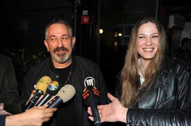 Kerem Bursin, eski sevgilisi Serenay Sarıkaya hakkında sorulara isyan etti: Beni karıştırmayın