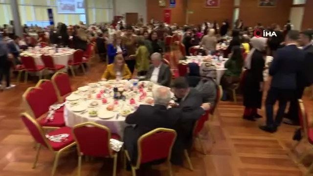 Merinos'ta kadın buluşması Merinos'ta kadın buluşması