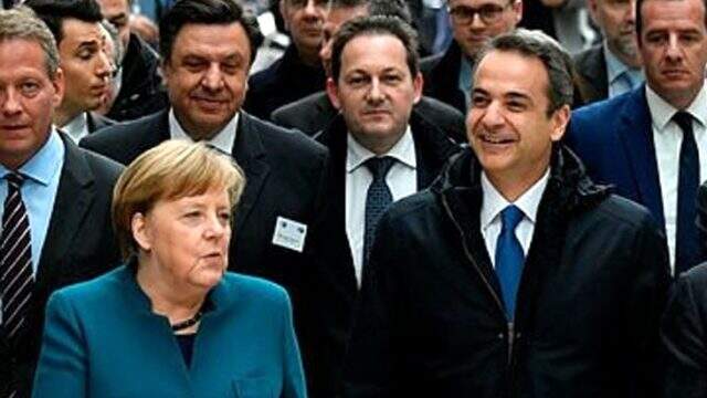 Merkel ve Miçotakis'e sığınmacı protestosu: Avrupa öldürme-Sınırları aç