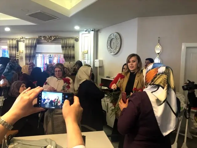 Tuşba'da Dünya Kadınlar Günü etkinliği düzenlendi Tuşba'da Dünya Kadınlar Günü etkinliği düzenlendi