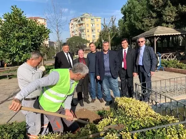 Uzlaştırmacılar çalıştay düzenleyip, fidan dikti
