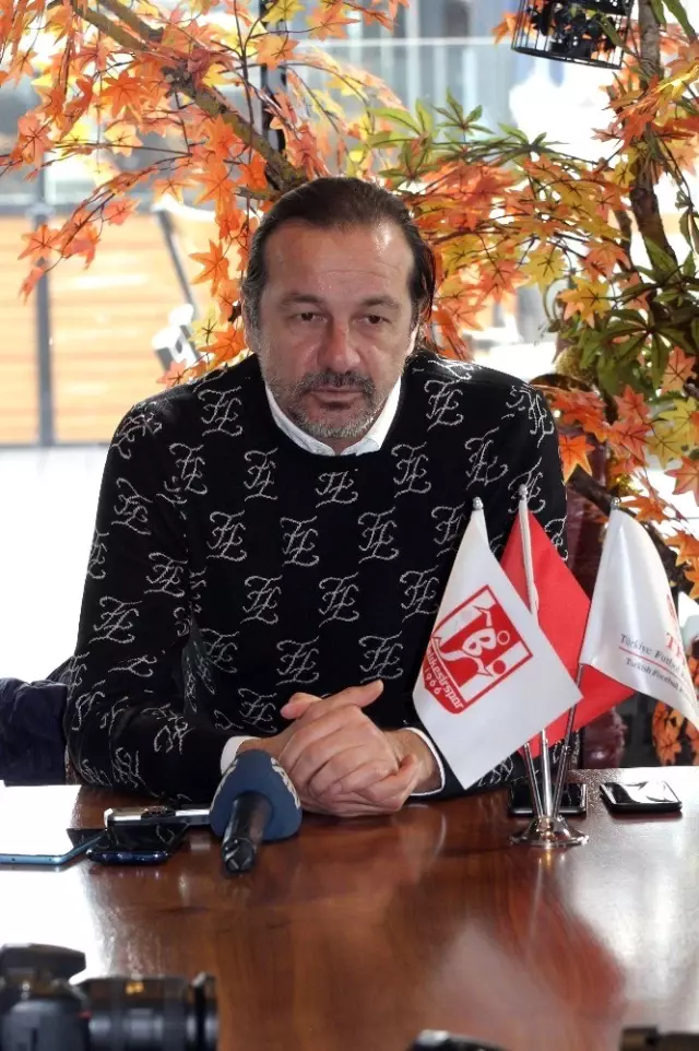 Yusuf Şimşek: 'Bursaspor ile zorlu bir maç oynayacağız' Yusuf Şimşek: 'Bursaspor ile zorlu bir maç oynayacağız'