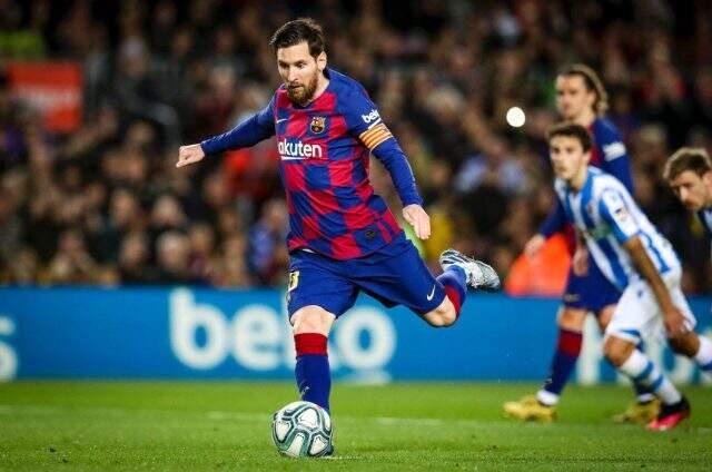 Barcelona-Real Sociedad maçında Messi'nin frikiğine alınan önem sosyal medyayı salladı