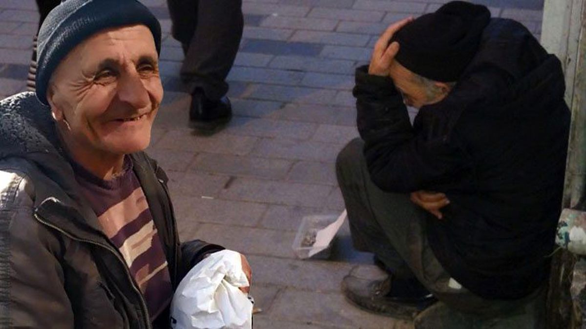Dilenmek için Erzincan'dan Erzurum'a gelen dilenci: 400 lira vız gelir en an an 500 kazanıyorum
