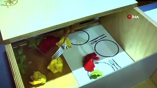 Öğrenciler yaşlanmadan demans hastalığını tecrübe ettiler Öğrenciler yaşlanmadan demans hastalığını tecrübe ettiler