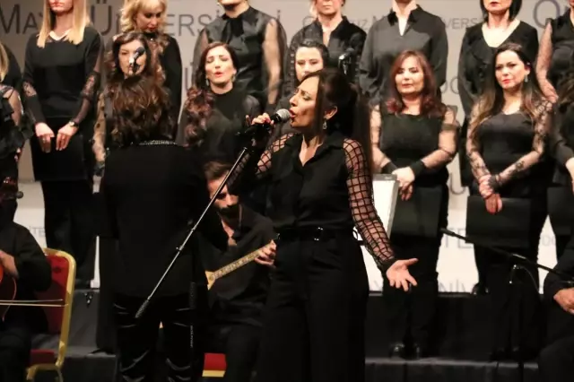 Samsun'da akademisyen kadınlar korosundan konser