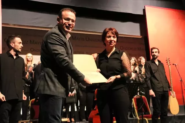 Samsun'da akademisyen kadınlar korosundan konser