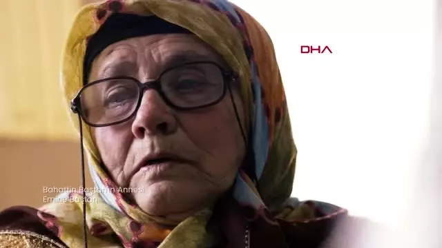 TRABZON Şehidin balmumu heykeli annesine hediye edildi TRABZON Şehidin balmumu heykeli annesine hediye edildi