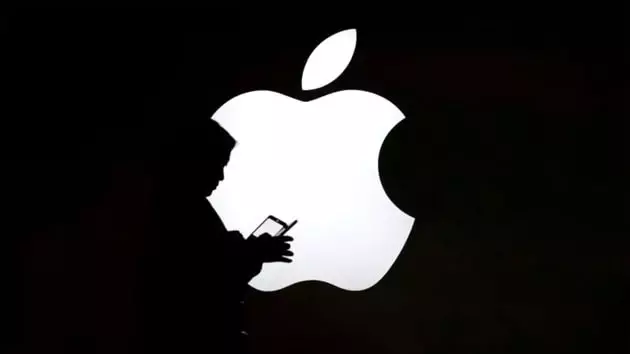 Apple, cep telefonu temizliği için 'koronavirüs rehberi' hazırladı Apple, cep telefonu temizliği için 'koronavirüs rehberi' hazırladı