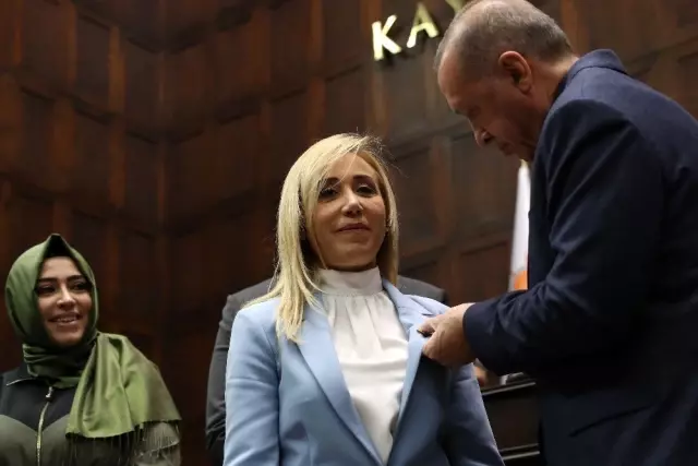 Cumhurbaşkanı Erdoğan: 'Yunanlıların yaptıklarının Naziler'in yaptıklarından farkı yok' Cumhurbaşkanı Erdoğan: 'Yunanlıların yaptıklarının Naziler'in yaptıklarından farkı yok'