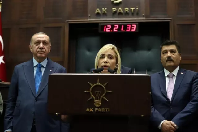 Cumhurbaşkanı Erdoğan: 'Yunanlıların yaptıklarının Naziler'in yaptıklarından farkı yok' Cumhurbaşkanı Erdoğan: 'Yunanlıların yaptıklarının Naziler'in yaptıklarından farkı yok'