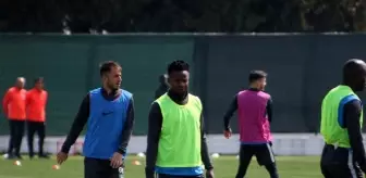 Bülent Uygun: Denizlisporlu futbolcular Gençlerbirliği maçına 3 puan parolası ile çıkacak Bülent Uygun: Denizlisporlu futbolcular Gençlerbirliği maçına 3 puan parolası ile çıkacak