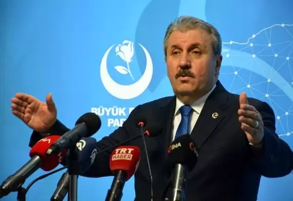 Destici: Türkiye koronavirüsü hazırlıklı karşıladı Destici: Türkiye koronavirüsü hazırlıklı karşıladı