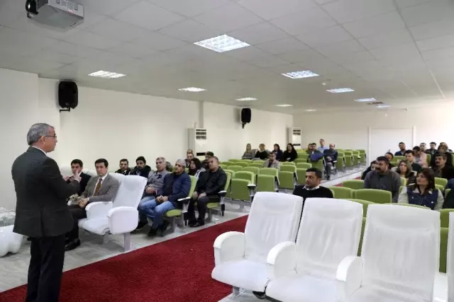 Diyarbakır'da hayvan hastalıkları ve hareketleri toplantısı Diyarbakır'da hayvan hastalıkları ve hareketleri toplantısı