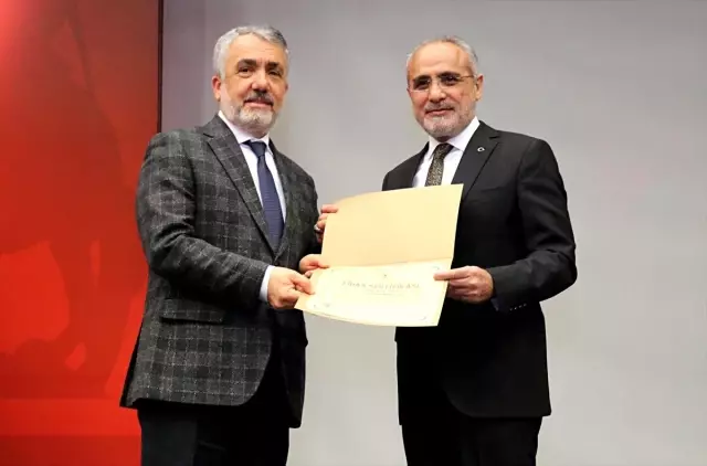 İstiklal Marşı'nın Kabulü ve Mehmet Akif Ersoy'u Anma Günü İstiklal Marşı'nın Kabulü ve Mehmet Akif Ersoy'u Anma Günü