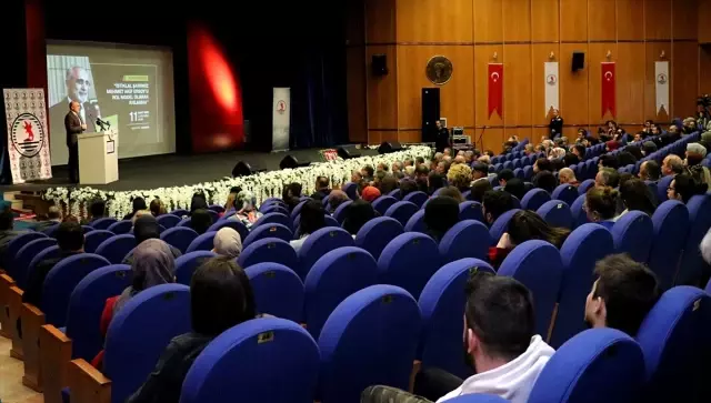 İstiklal Marşı'nın Kabulü ve Mehmet Akif Ersoy'u Anma Günü İstiklal Marşı'nın Kabulü ve Mehmet Akif Ersoy'u Anma Günü