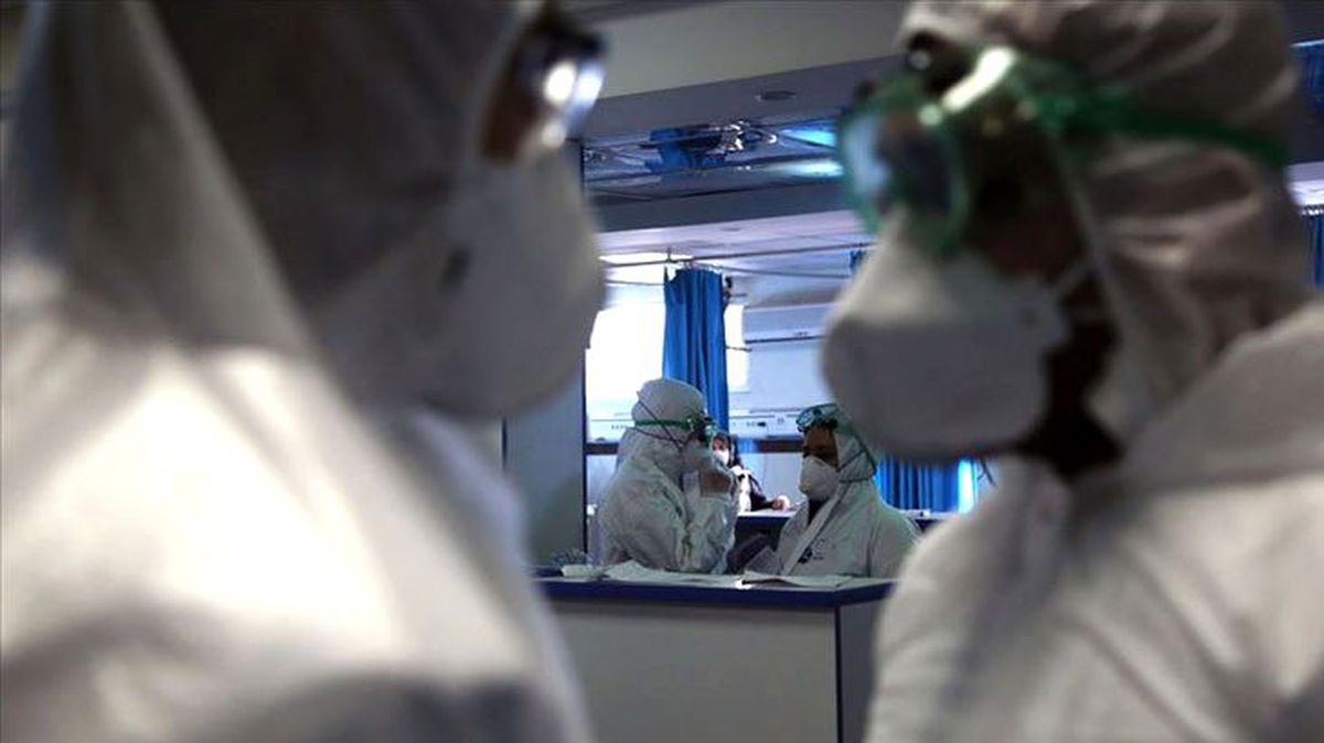 Katar'da aynı sitede oturan 238 kişi koronavirüse yakalandı