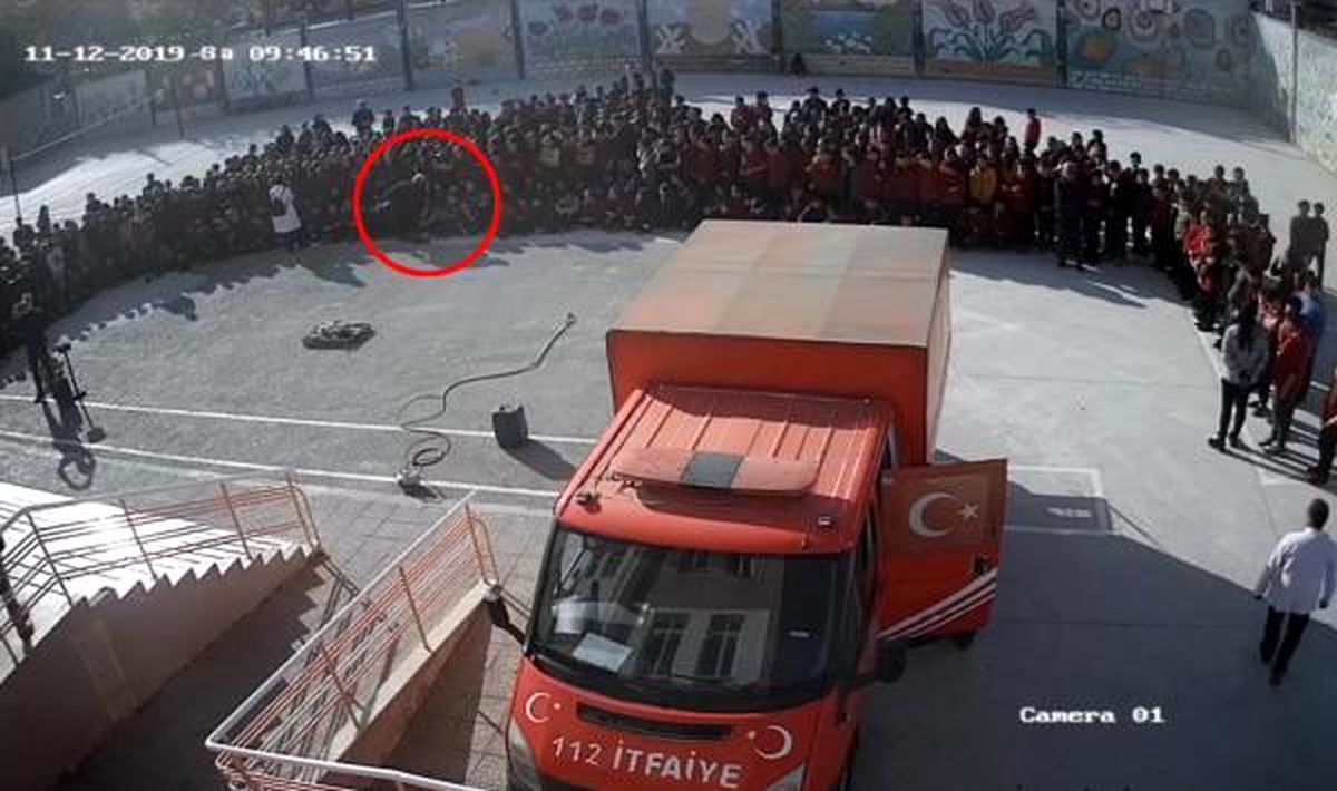 Öğrencinin yüzüne tekme attığı iddiasıyla yargılanan okul müdürü konuştu: Ayağımı yere vurdum