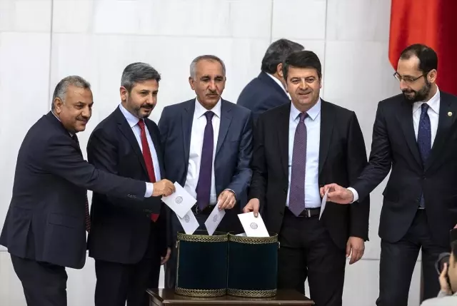 CHP kontenjanından boşalan RTÜK üyeliğine Okan Konuralp seçildi