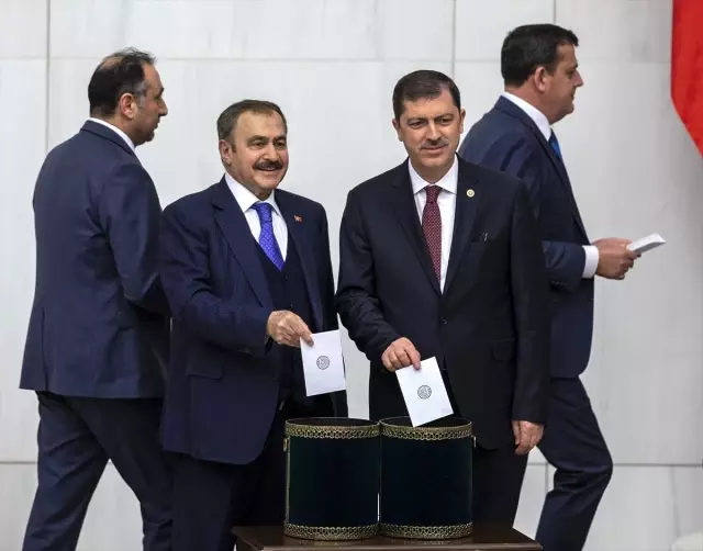 CHP kontenjanından boşalan RTÜK üyeliğine Okan Konuralp seçildi