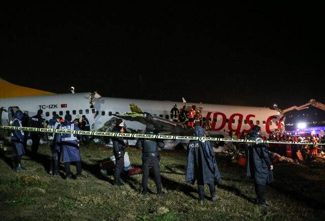 Sabiha Gökçen'de üç kişinin öldüğü uçak kazasında ön rapor: Uçağa isabet eden yıldırım pilotların stresini arttırdı