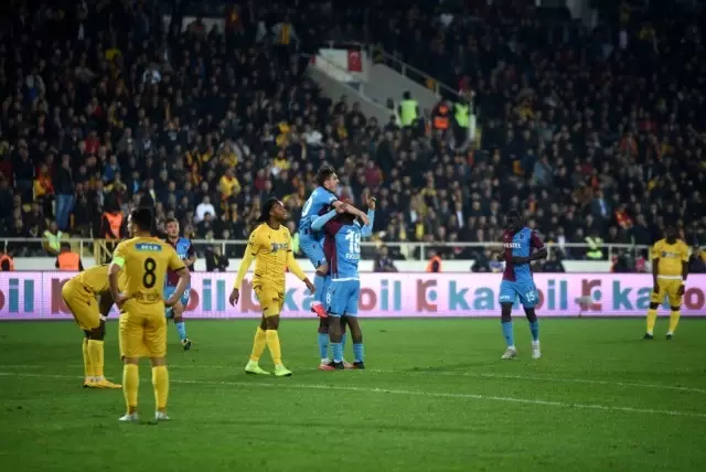 Süper Lig: Yeni Malatyaspor: 1 - Trabzonspor: 3 (Maç sonucu) Süper Lig: Yeni Malatyaspor: 1 - Trabzonspor: 3 (Maç sonucu)