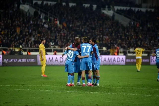 Süper Lig: Yeni Malatyaspor: 1 - Trabzonspor: 3 (Maç sonucu) Süper Lig: Yeni Malatyaspor: 1 - Trabzonspor: 3 (Maç sonucu)