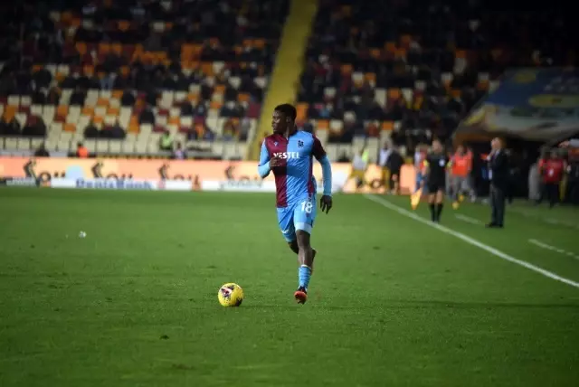 Süper Lig: Yeni Malatyaspor: 1 - Trabzonspor: 3 (Maç sonucu) Süper Lig: Yeni Malatyaspor: 1 - Trabzonspor: 3 (Maç sonucu)