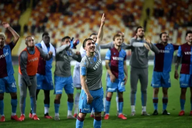 Süper Lig: Yeni Malatyaspor: 1 - Trabzonspor: 3 (Maç sonucu) Süper Lig: Yeni Malatyaspor: 1 - Trabzonspor: 3 (Maç sonucu)