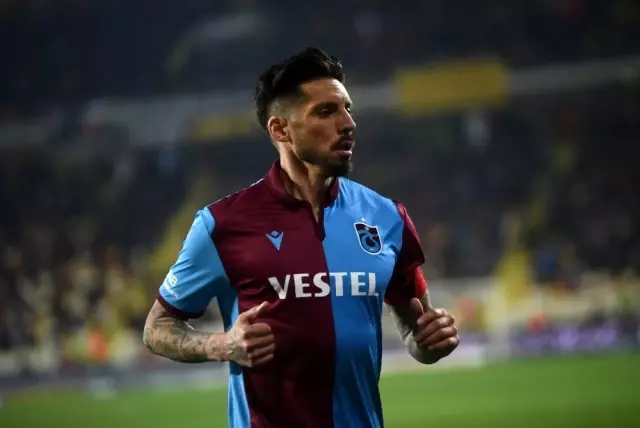 Süper Lig: Yeni Malatyaspor: 1 - Trabzonspor: 3 (Maç sonucu) Süper Lig: Yeni Malatyaspor: 1 - Trabzonspor: 3 (Maç sonucu)