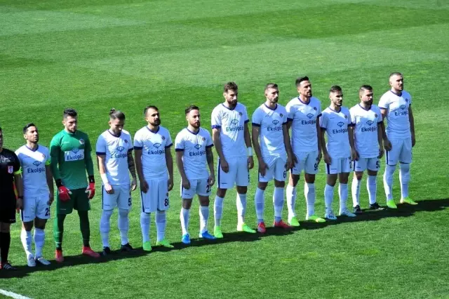TFF 1. Lig: Ümraniyespor: 1 - Memenspor: 1 TFF 1. Lig: Ümraniyespor: 1 - Memenspor: 1