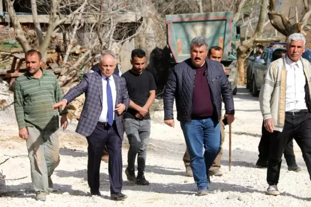 Başkan Öztürk Kapuzbaşı'da incelemelerde bulundu