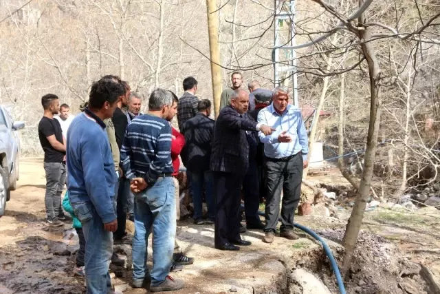 Başkan Öztürk Kapuzbaşı'da incelemelerde bulundu