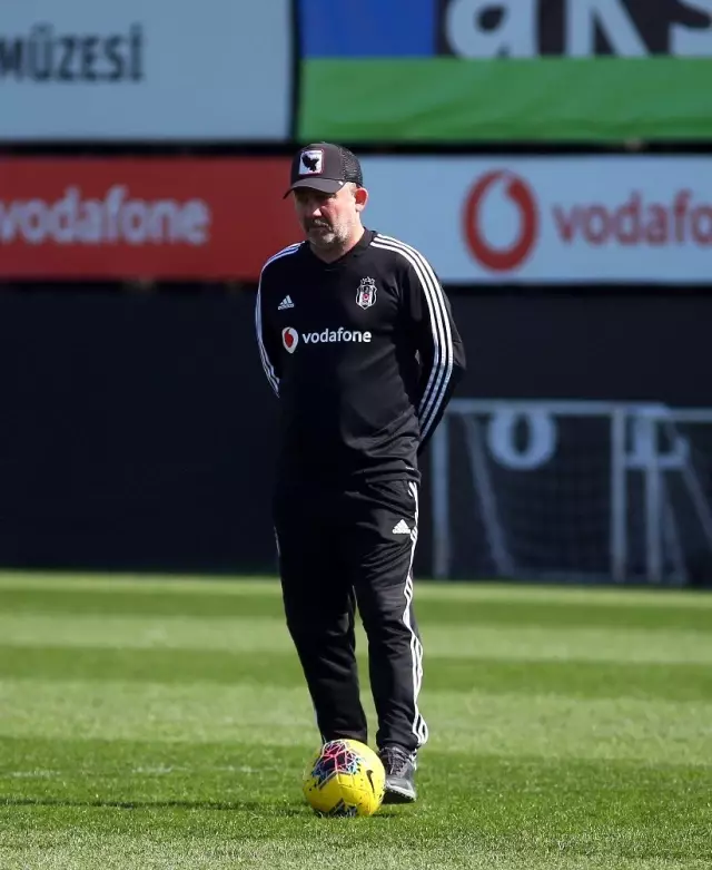 Beşiktaş derbi öncesi taktik ve kondisyon çalıştı Beşiktaş derbi öncesi taktik ve kondisyon çalıştı