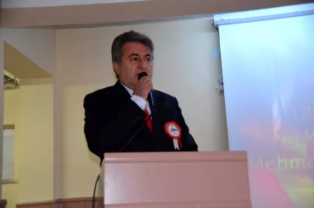 İstiklal Marşı'nın 99. yılı kutlandı İstiklal Marşı'nın 99. yılı kutlandı