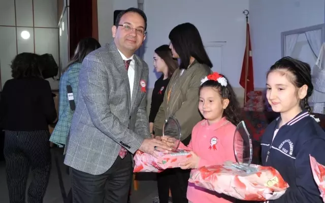 İstiklal Marşı'nın kabulü ve Mehmet Akif Ersoy'u anma programı İstiklal Marşı'nın kabulü ve Mehmet Akif Ersoy'u anma programı