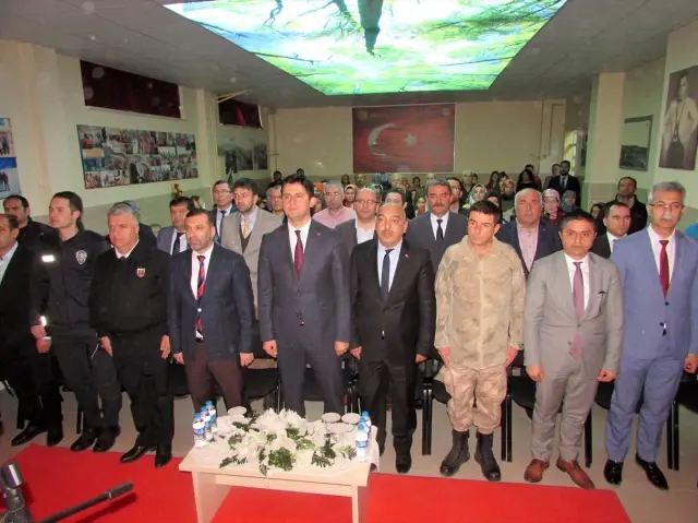 İstiklal Marşı'nın kabulünün 99. yıl dönümü İstiklal Marşı'nın kabulünün 99. yıl dönümü