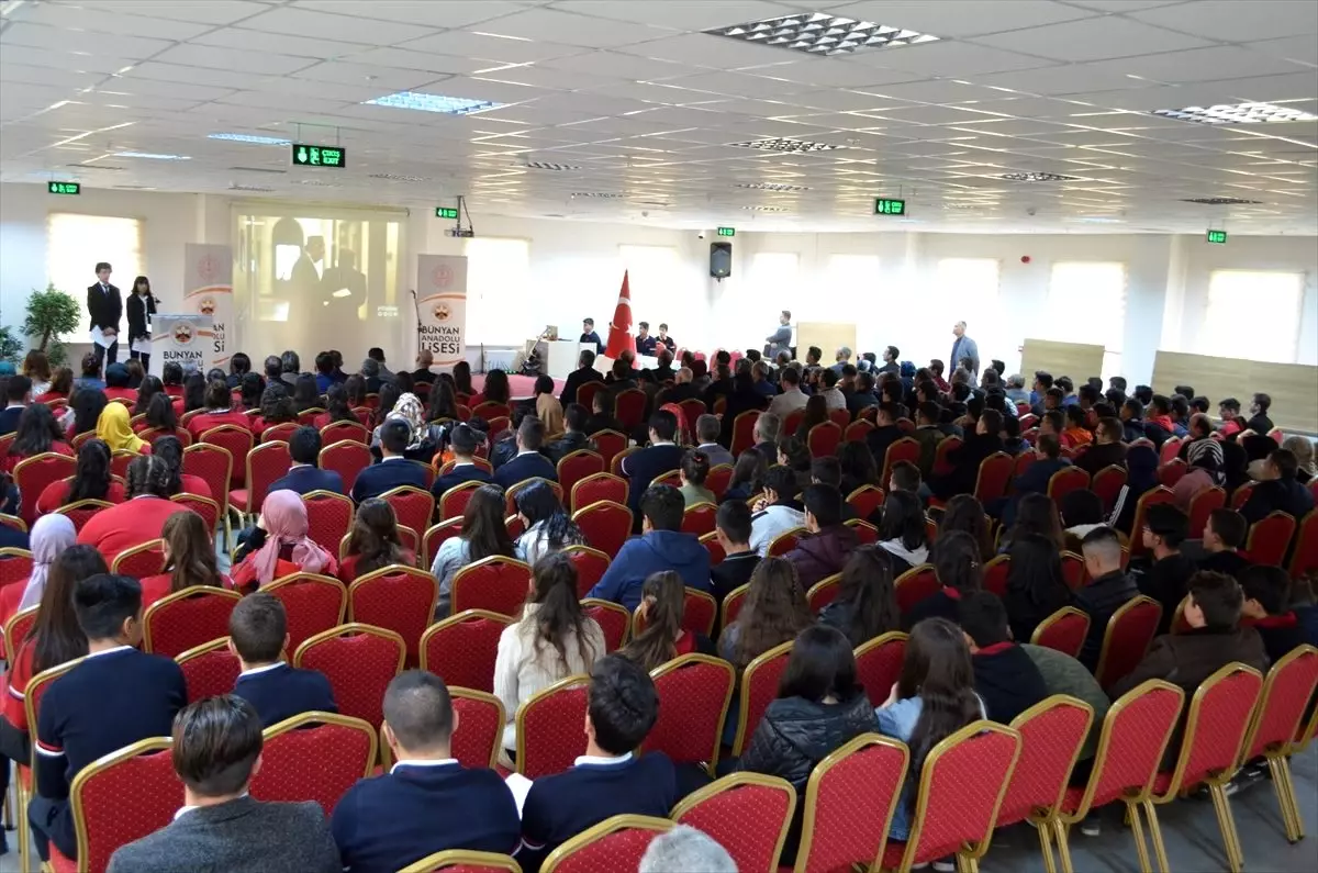 İstiklal Marşının Kabulü ve Mehmet Akif Ersoy'u Anma Günü