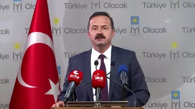 İYİ Parti Sözcüsü Ağıralioğlu, gündeme ilişkin değerlendirmelerde bulundu İYİ Parti Sözcüsü Ağıralioğlu, gündeme ilişkin değerlendirmelerde bulundu