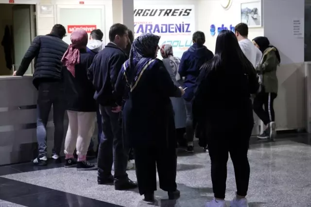 İzmir ve Manisa'da otogarlarda tatil yoğunluğu