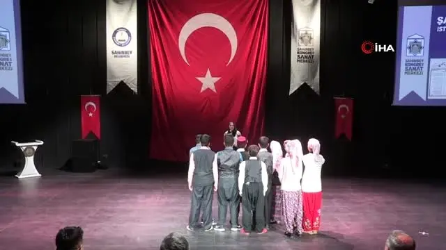 Öğrenciler 'İstiklal Marşını' güzel okumak için yarıştı